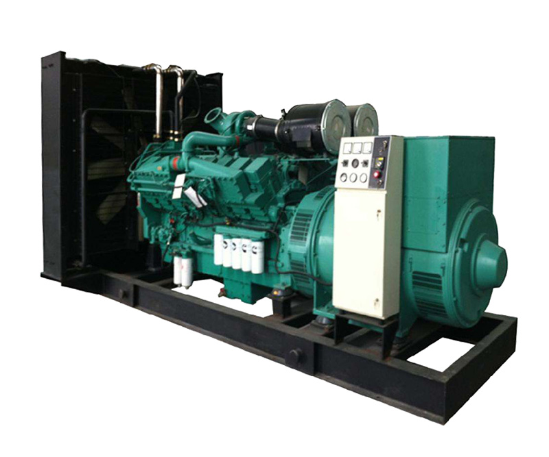 江苏低价销售含税650kw柴油发电机组650千瓦上海上柴申动系列出售